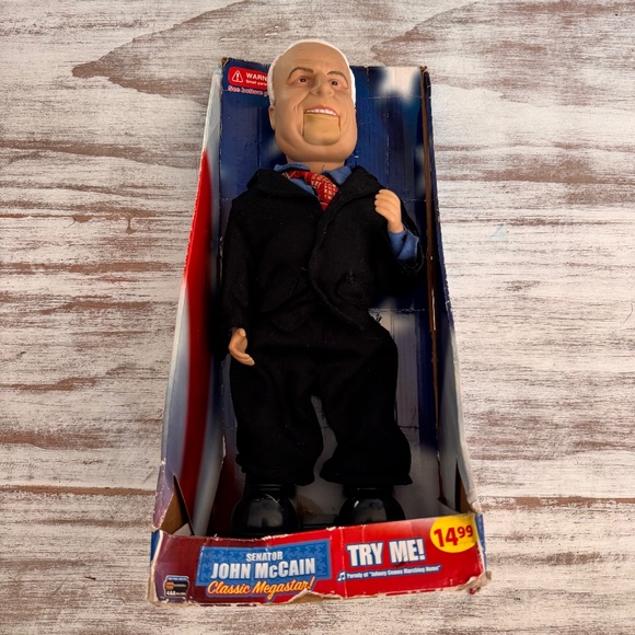 Senator John McCain Classic Megastar Talking Figure UNTESTED - Picture 1 of 12